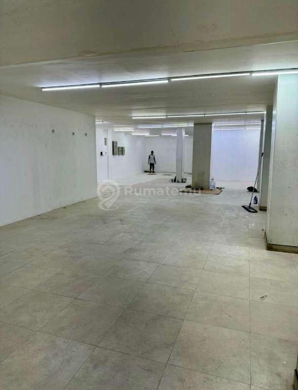 Dijual dan disewakan gedung di area Gambir, Kebon Kelapa, Jakarta Pusat