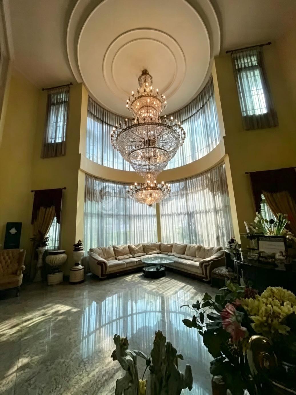 Rumah Mewah Pondok Indah Jakarta Selatan Dijual Dibawah Njop