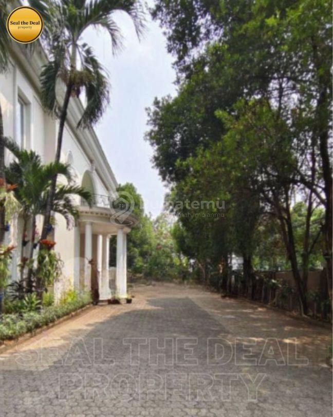 Disewakan Rumah Luas bisa untuk Kantor/Office di Area Lebak Bulus Jakarta Selatan Stdn0189