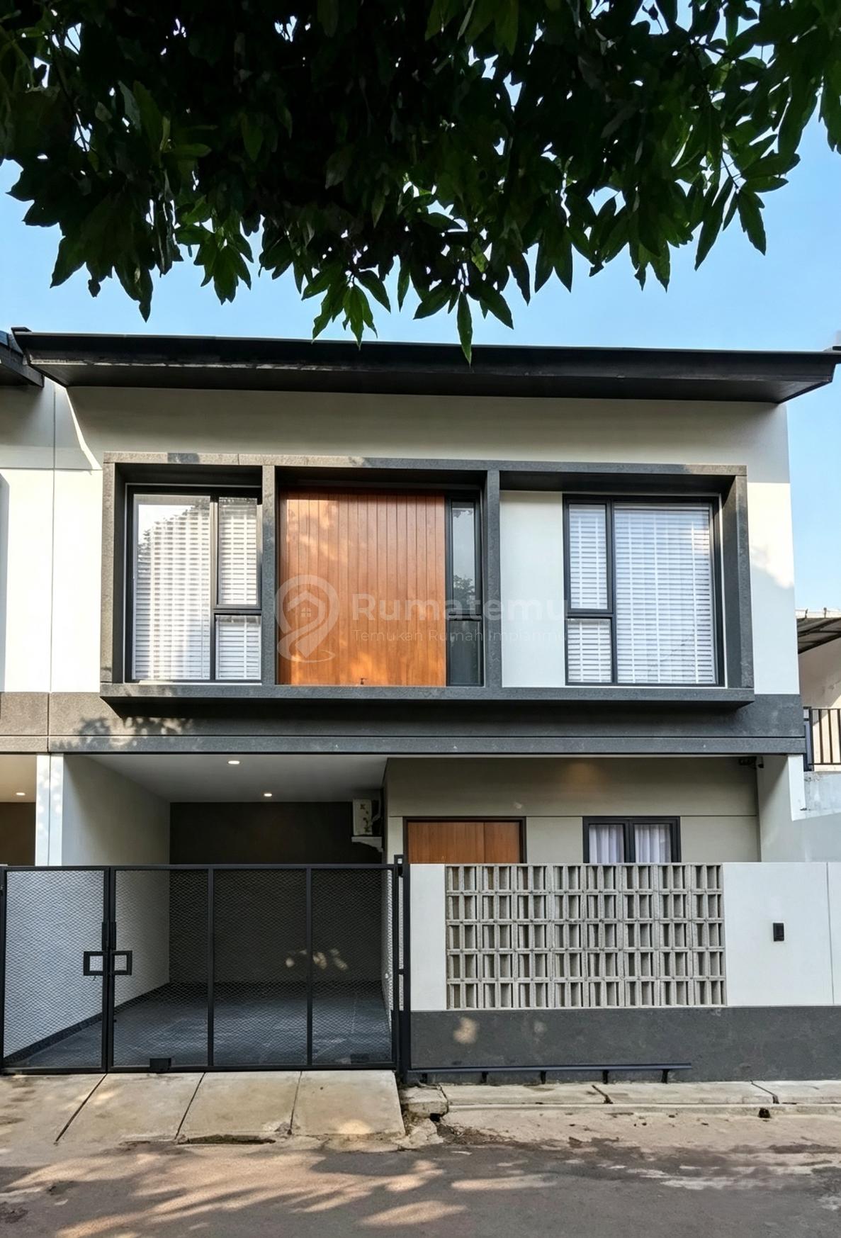 Dijual Rumah Siap Huni Lokasi Sangat Strategis Nempel Bintaro Sektor 2