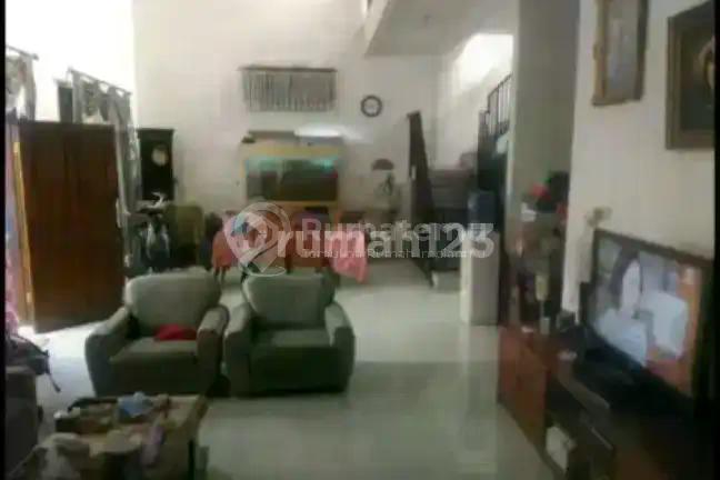 Mau Rumah Cantik 2 Lantai Di Daerah Jl Moh Toha Bandung? Cusss Klik Iklan Ini