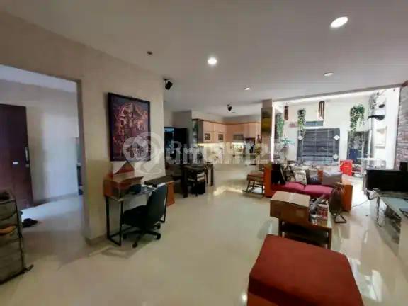 Dijual Cepat Rumah Siap Huni Jalan Mandala Selatan Tomang , Jakarta Barat