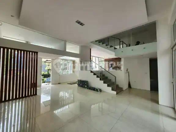 Rumah Mewah 3 Lantai Di Citra 6 Cengkareng Komplek Exclusive