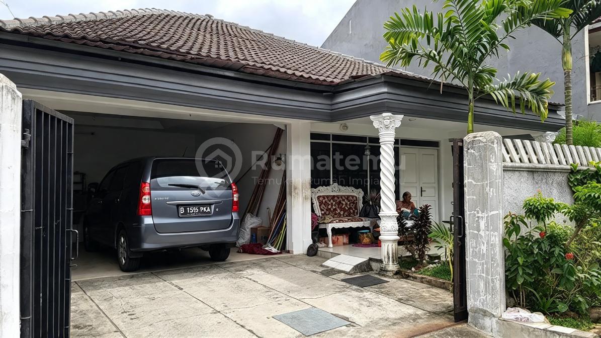 Dijual Rumah Luas Jakarta Pusat Cempaka Putih - 5 Kamar SHM Cocok Hunian atau Investasi Lokasi Strategis