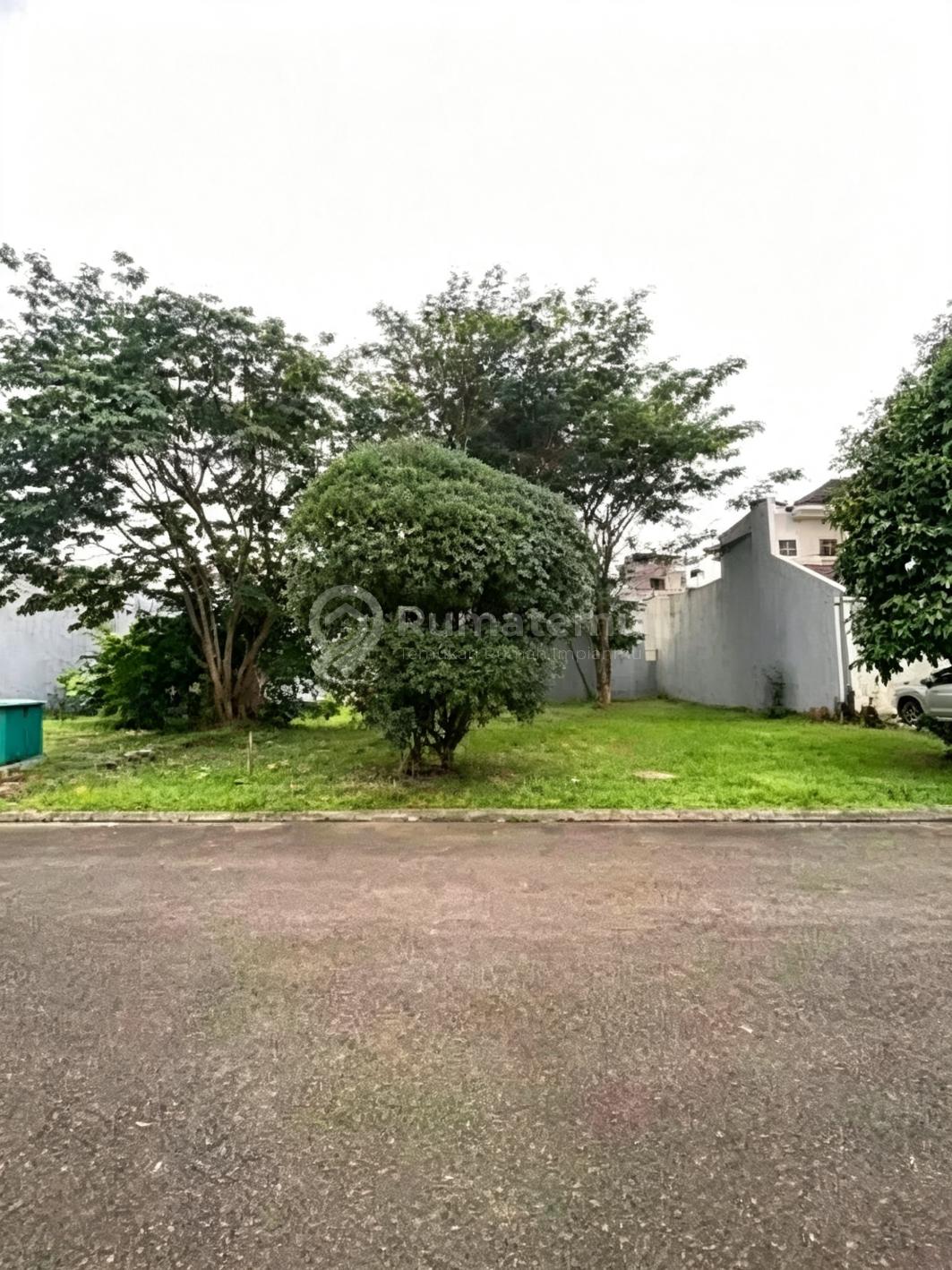 Kavling Hoek Taman Siap Bangun Cluster Premium Strategis