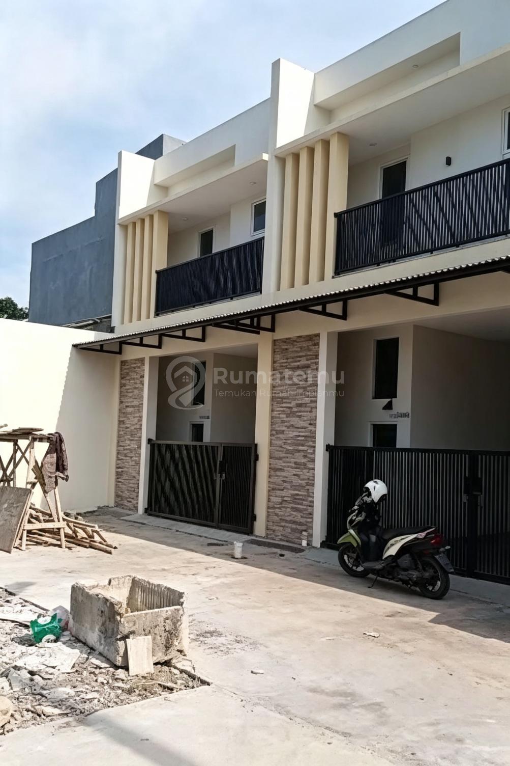 Jual rumah baru Cluster ekslusif 2 Lantai 14 Unit Only di Duri Kosambi, Jakarta Barat