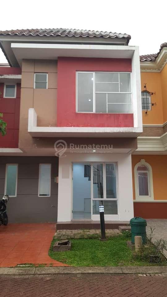 Sewa Rumah Malibu Village