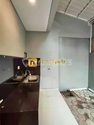 Rumah Murah Lokasi Strategis Di Premier Estate Jatiwarna
