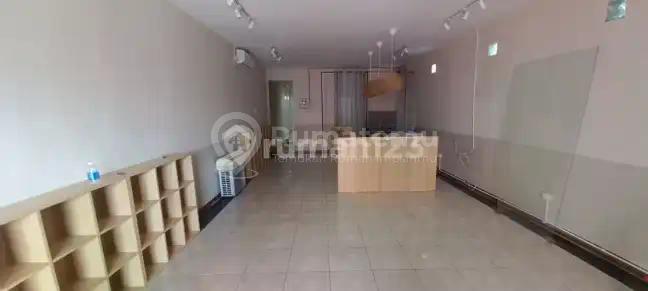 Rumah Hook, Pinggir Jalan Raya Area Pondok Labu, Super Untung