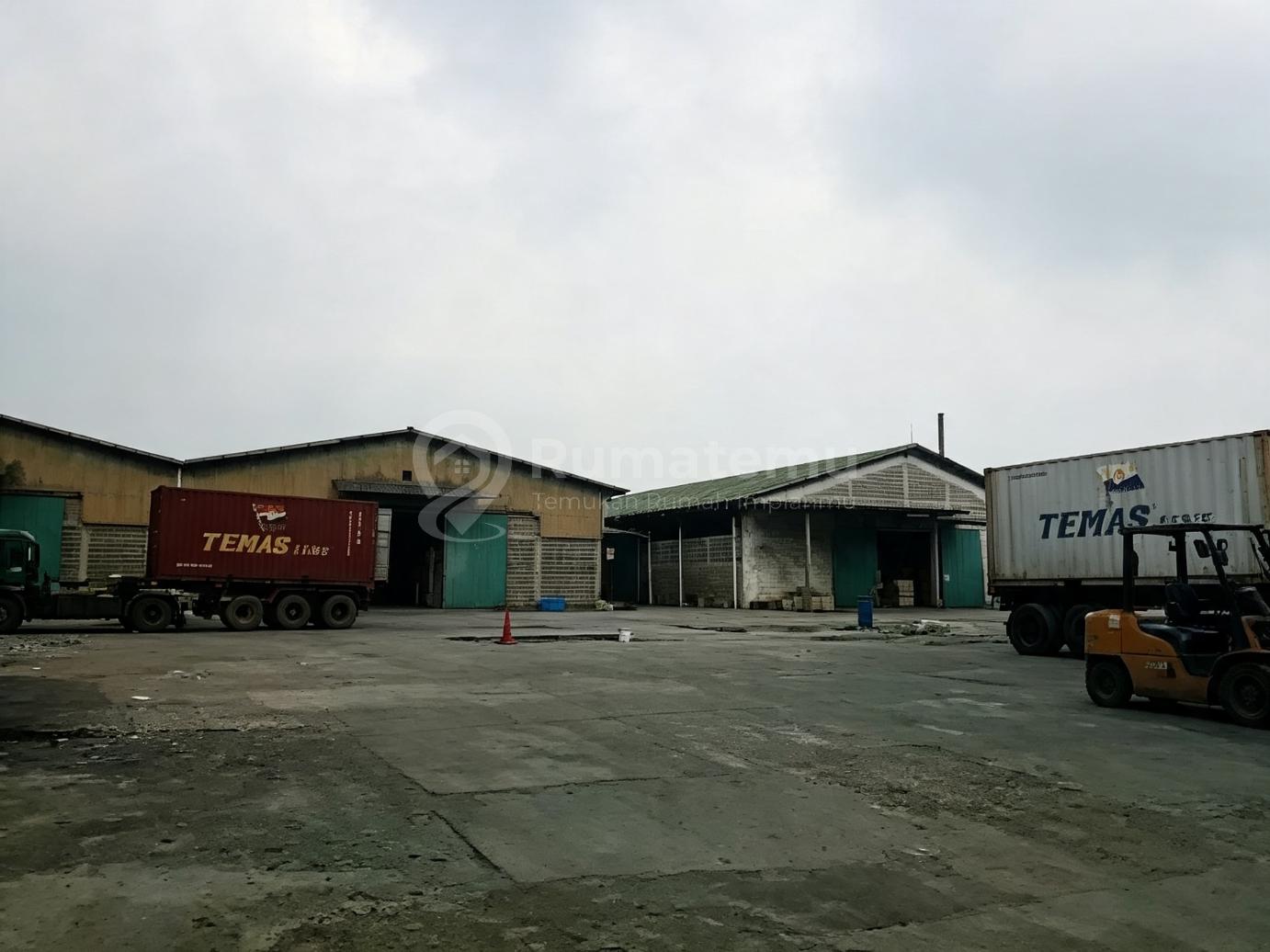 Di Sewakan Pabrik Di Kawasan Jatake 1.7 Ha Siap Huni