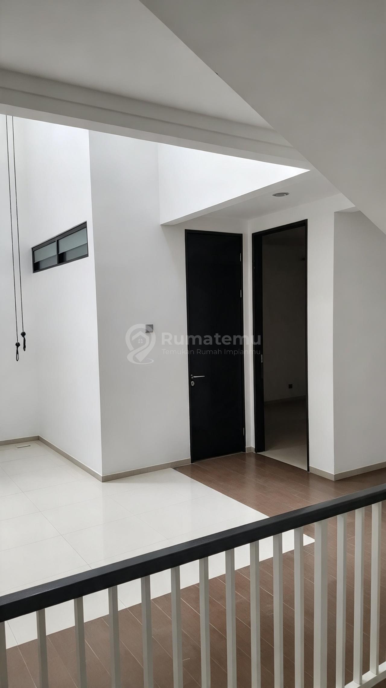 Disewakan Per Tahun Rumah Siap Huni Lokasi Dikebayoran Residence Bintaro