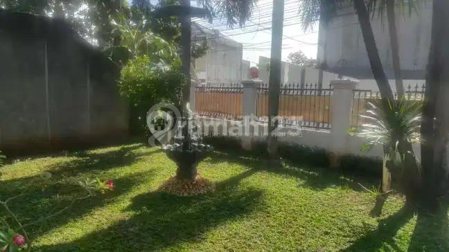 Rumah Bagus Strategis Harga Menarik di Dekat Bintaro Sektor 7