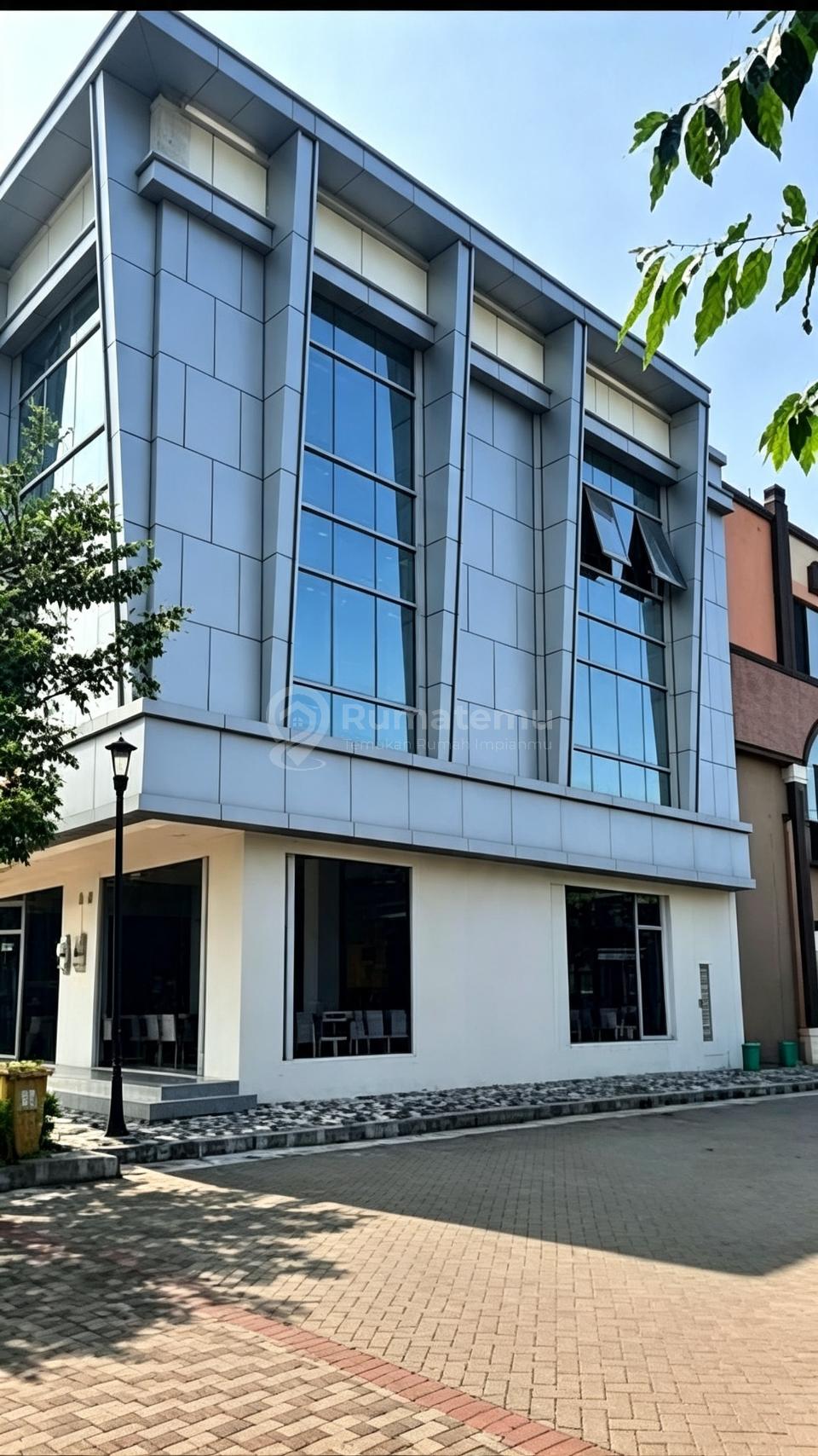 Ruko Gandeng 3 Lantai Di Pik 2 Cocok Untuk Restoran