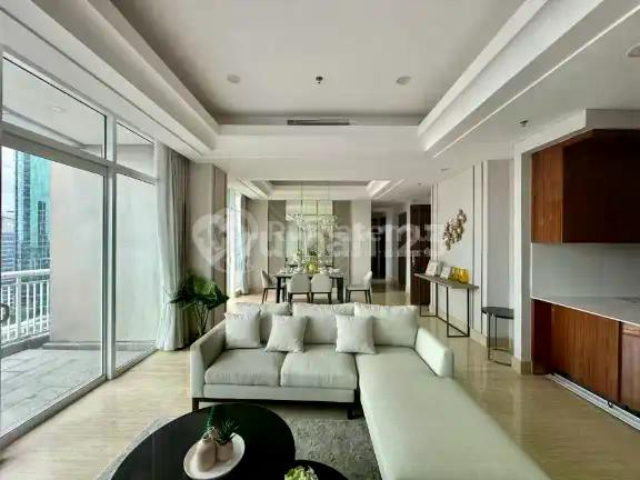 Dijual Unit 4 BR di South Hills, Selangkah ke Mega Kuningan
