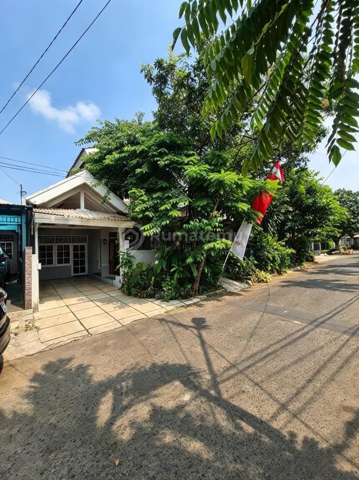 Dijual Rumah Siap Huni Luas Lokasi Strategis di Bintaro Sektor 5
