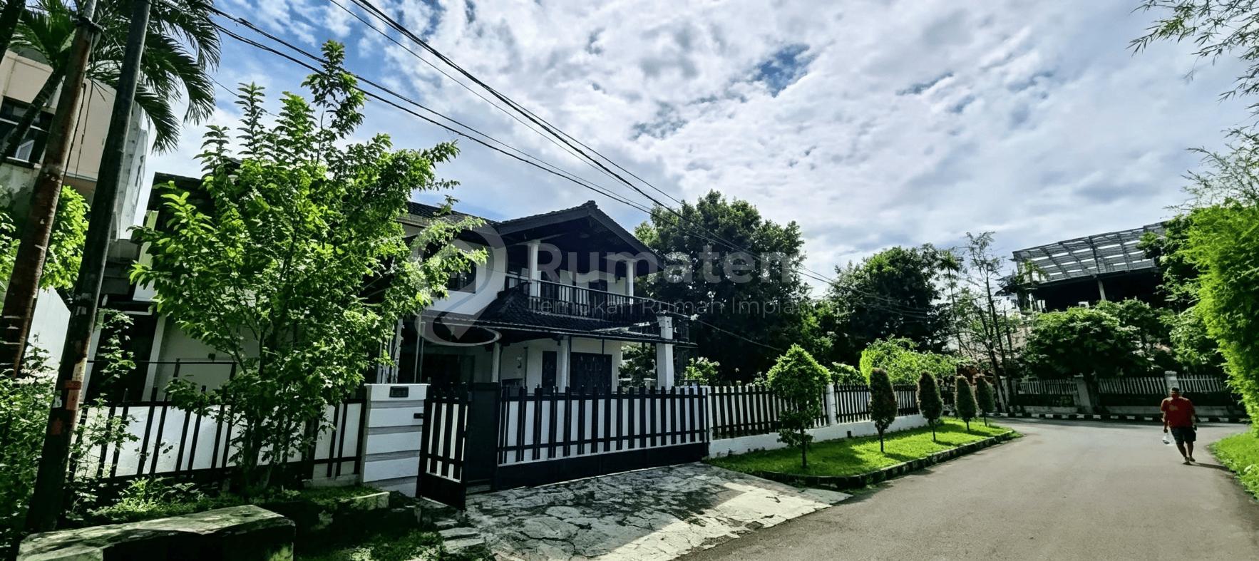 Rumah Hook di Jln Adhyaksa, Lokasi Tenang dan Nyaman