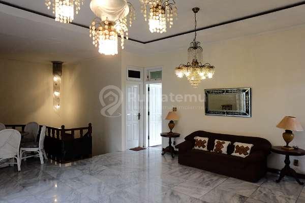 Jual Rumah Mewah di Pondok Indah, Pondok Pinang, Kebayoran Lama, Jakarta Selatan 