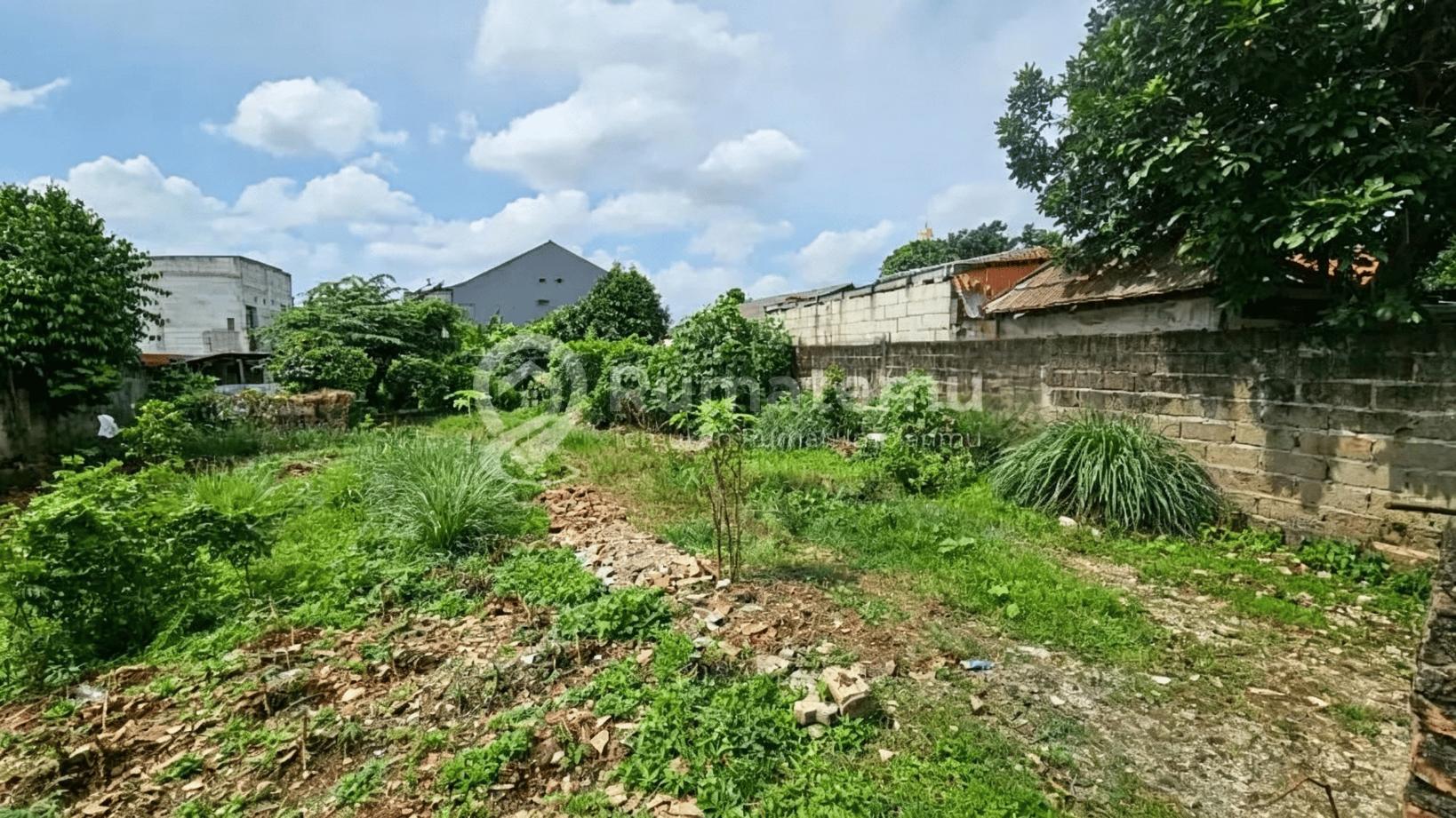 Jual JL SWADAYA GG BARU BAMBU APUS CIPAYUNG JAKARTA TIMUR