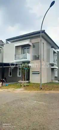 Dijual Rumah Icon Cosmo
