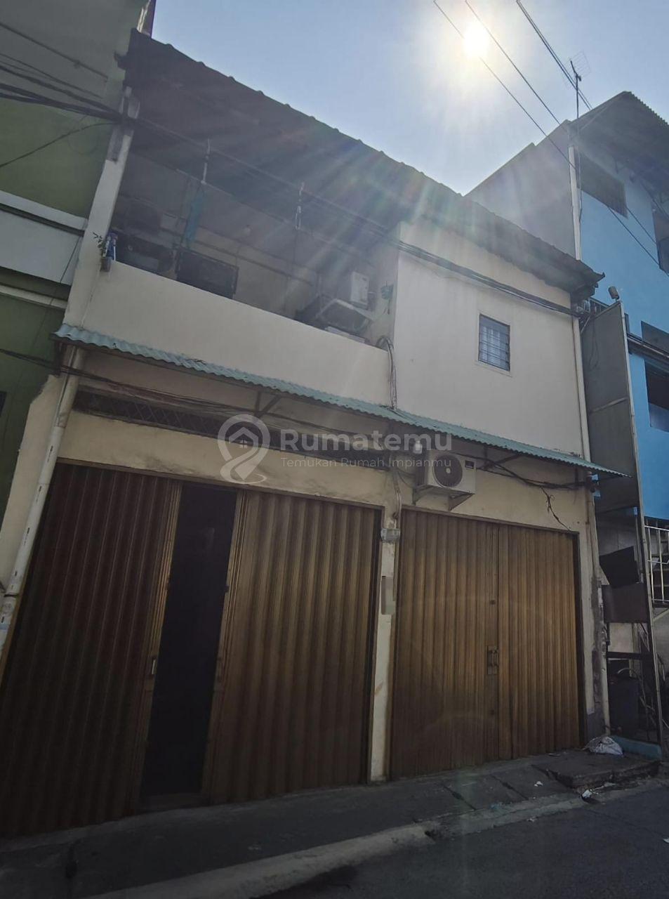 Rumah 2 Lantai bisa Buat Usaha Ada Ruang Kios Siap Pakai & Ruang Kerja Lingkungan Kawasan Bisnis Strategis di Sunter Agung Jakarta Utara