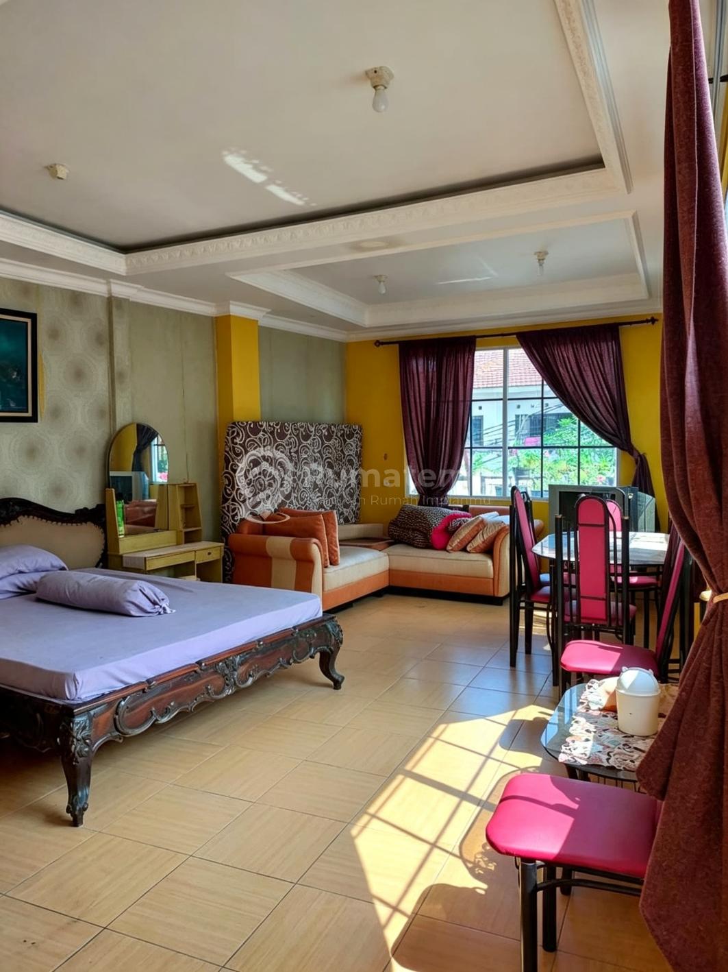 Dijual Rumah Villa Mewah + Swimming pool Di Jagakarsa, Jakarta Selatan