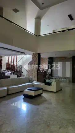 Rumah Mewah Siap Huni Area Pluit Timur Lokasi Exclusive