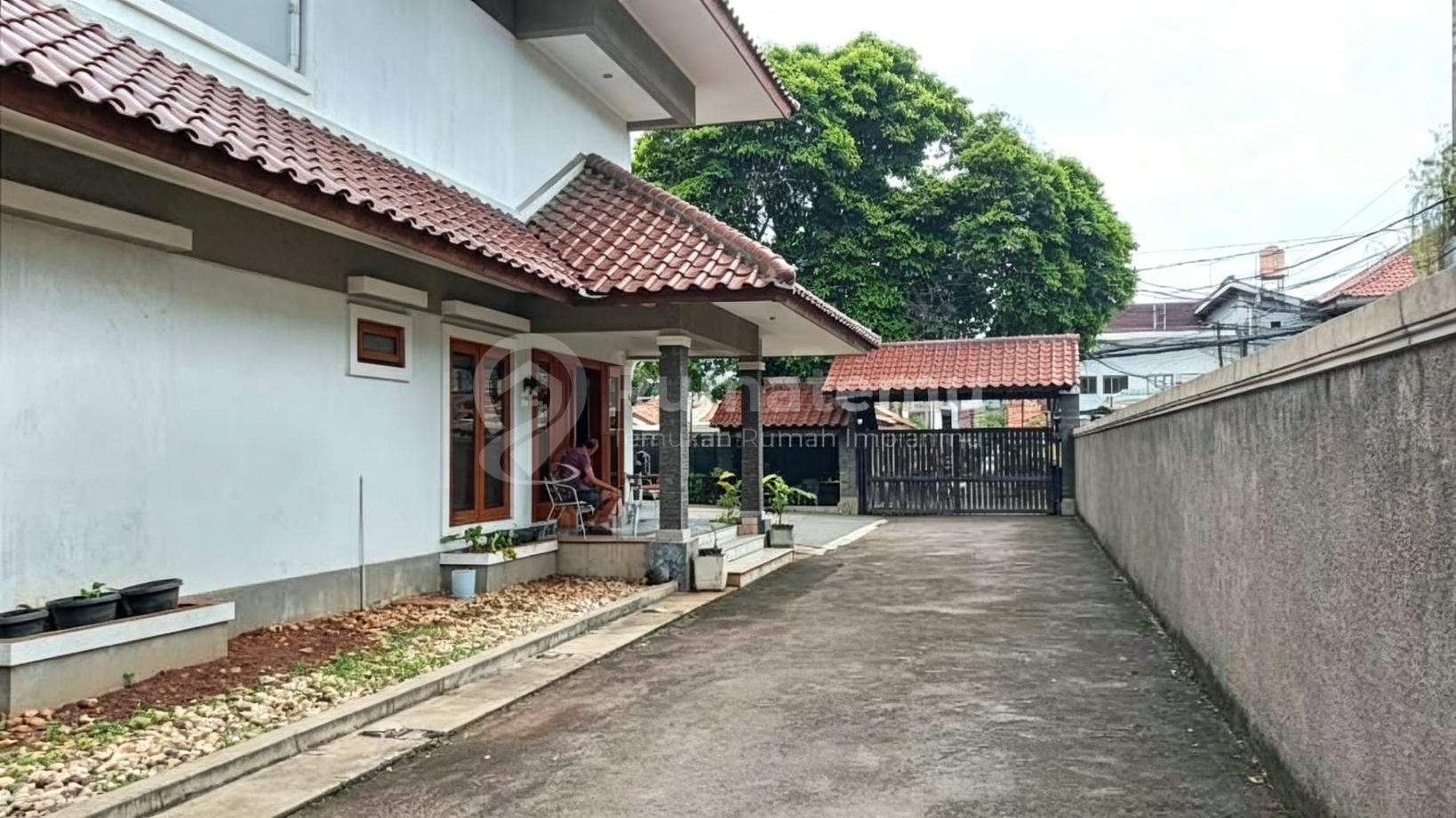 Jual rumah akses jalan lebar BU Cilandak, Jakarta Selatan