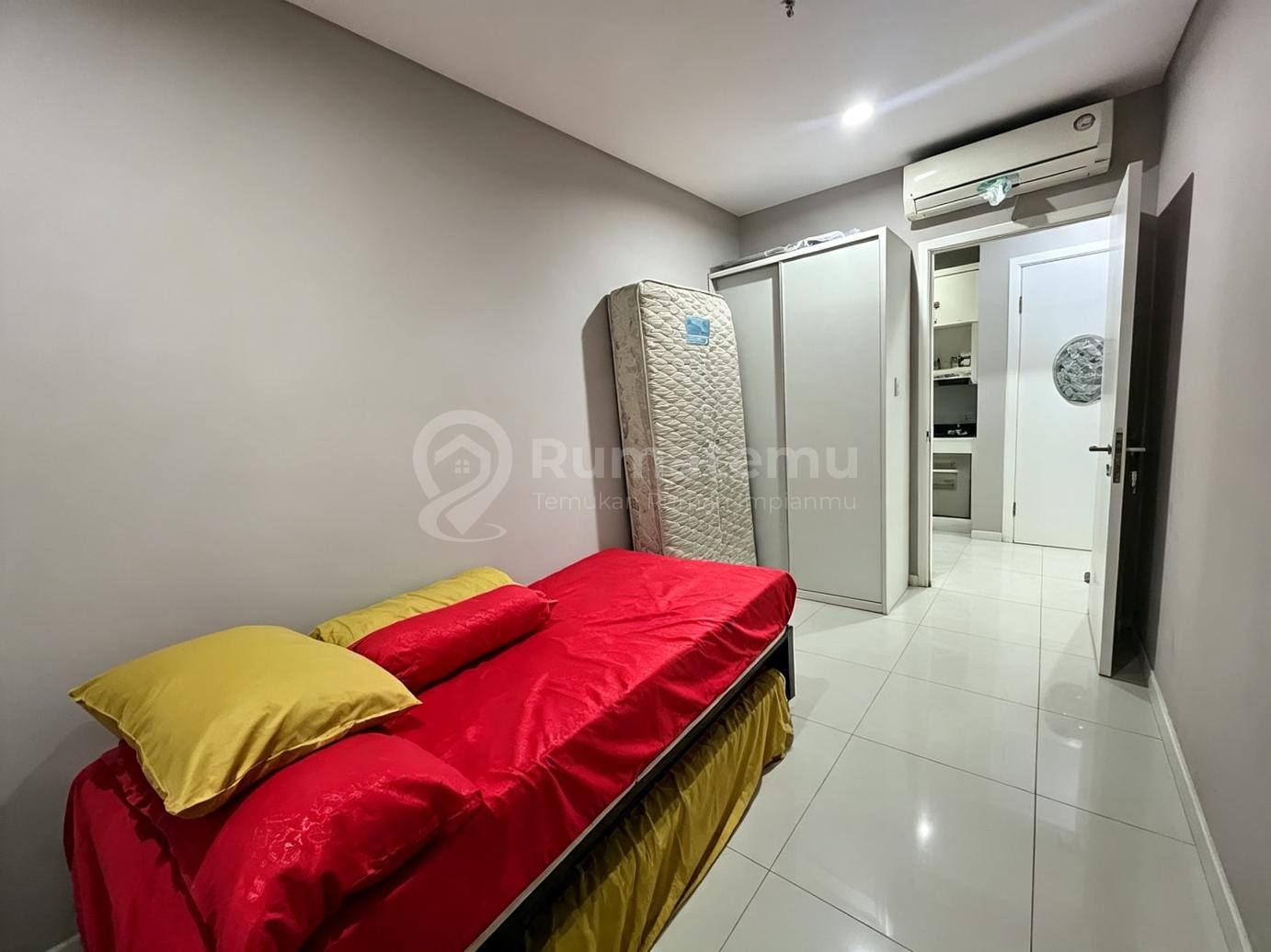 APARTEMEN THAMRIN RESIDENCE 2BR 59M2 DI KEBON KACANG, TANAH ABANG, SHM