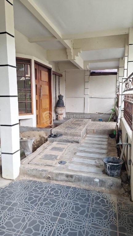 DIJUAL RUMAH SIAP HUNI DI KOMPLEK NATA ENDAH – BANDUNG