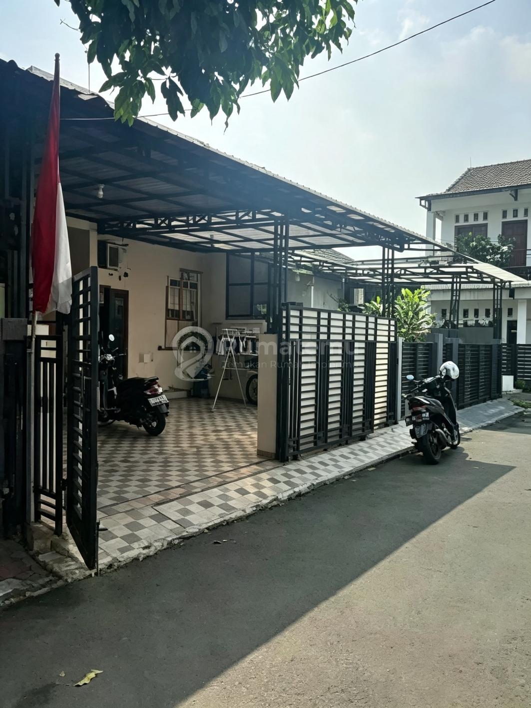 Rumah Bagus Siap Huni di Bintara Bekasi