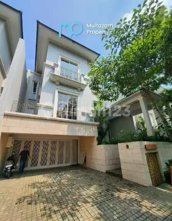 Dijual Rumah Mewah Dalam Cluster Lingkungan Aman Nyaman Lebak Bulus Jakarta Selatan