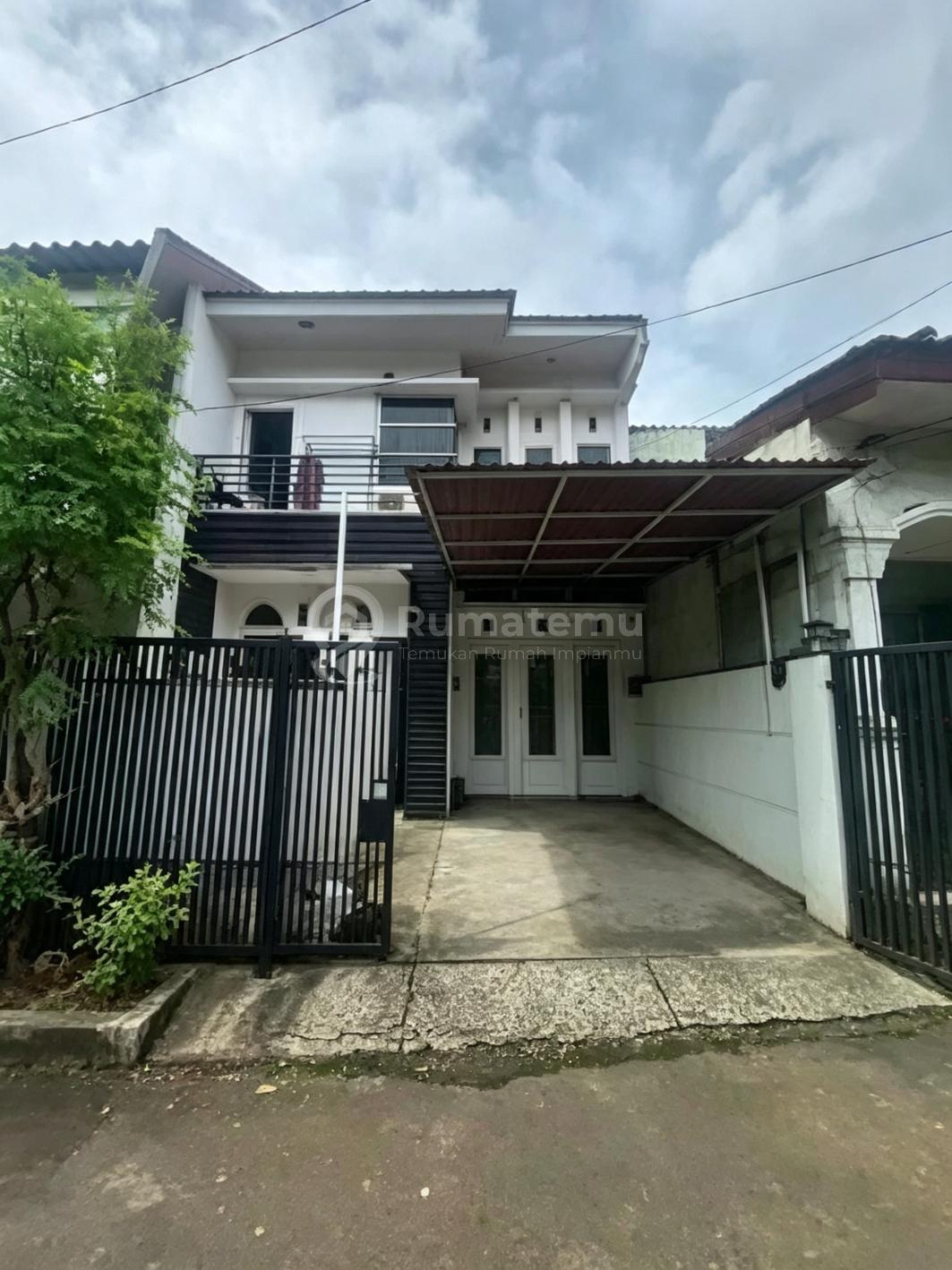 Rumah Secondary Dalam Komplek Kavling Dki