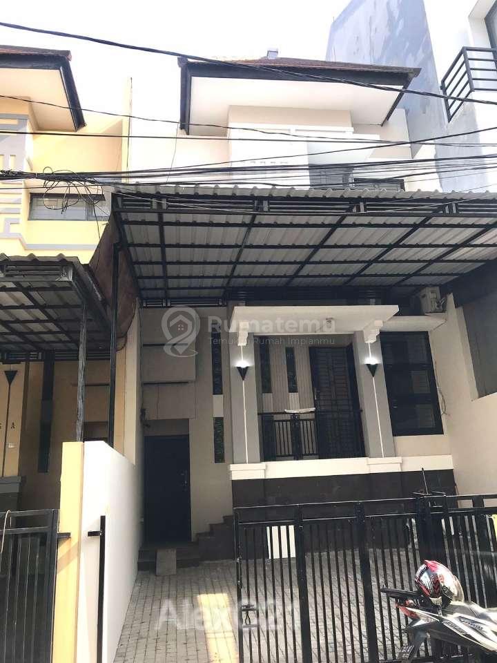 Dijual rumah Sudah renovasi dan siap huni di Kelapa Gading,Pegangsaan Dua, Jakarta Utara
