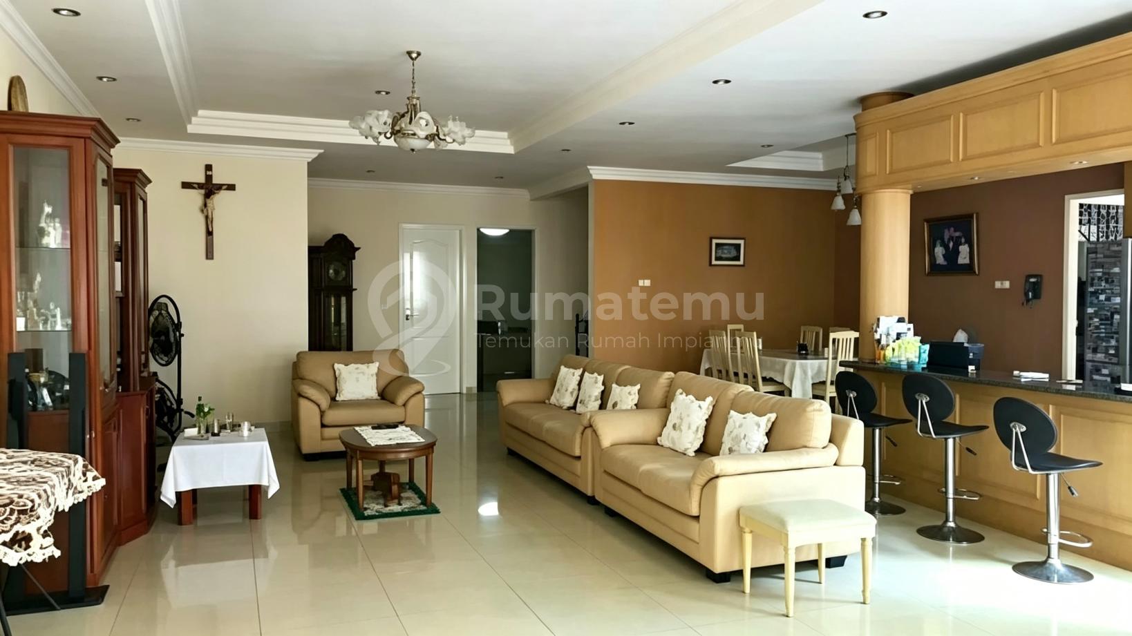 Dijual Rumah Pondok Hijau Golf Cluster Sapphire SHM