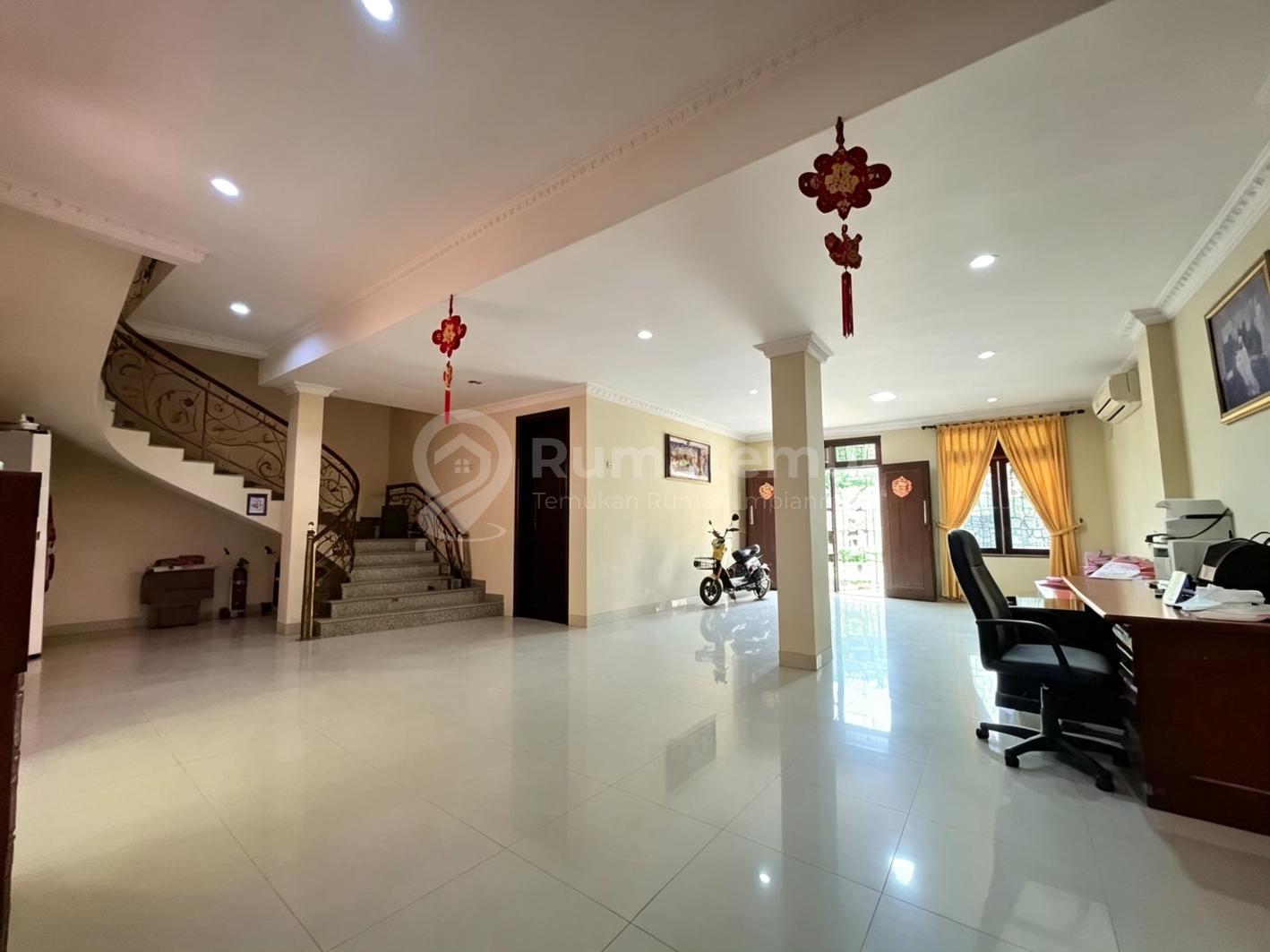 Rumah Murah di Taman Palem Lestari Cengkareng Jakarta Barat