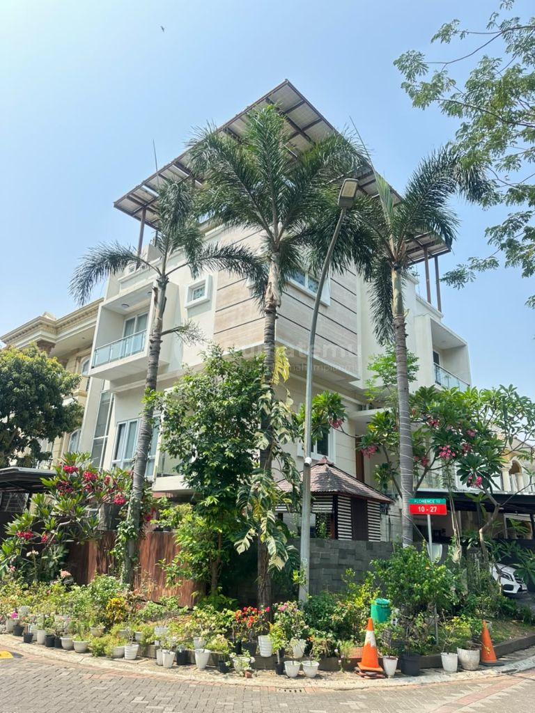 Rumah Mewah Hook Full Furnished Pik I, Penjaringan, Jakarta Utara