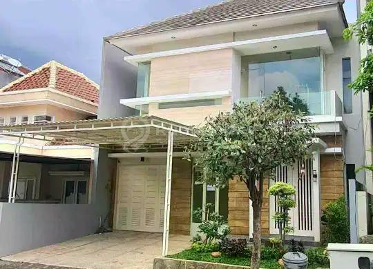 Rumah Citraland 4M an Luas 10x18 Bagus Minimalis