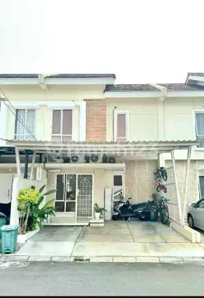 Rumah Paradise Serpong City, Tangsel Ada Attick Room, 4 Kamar Tidur