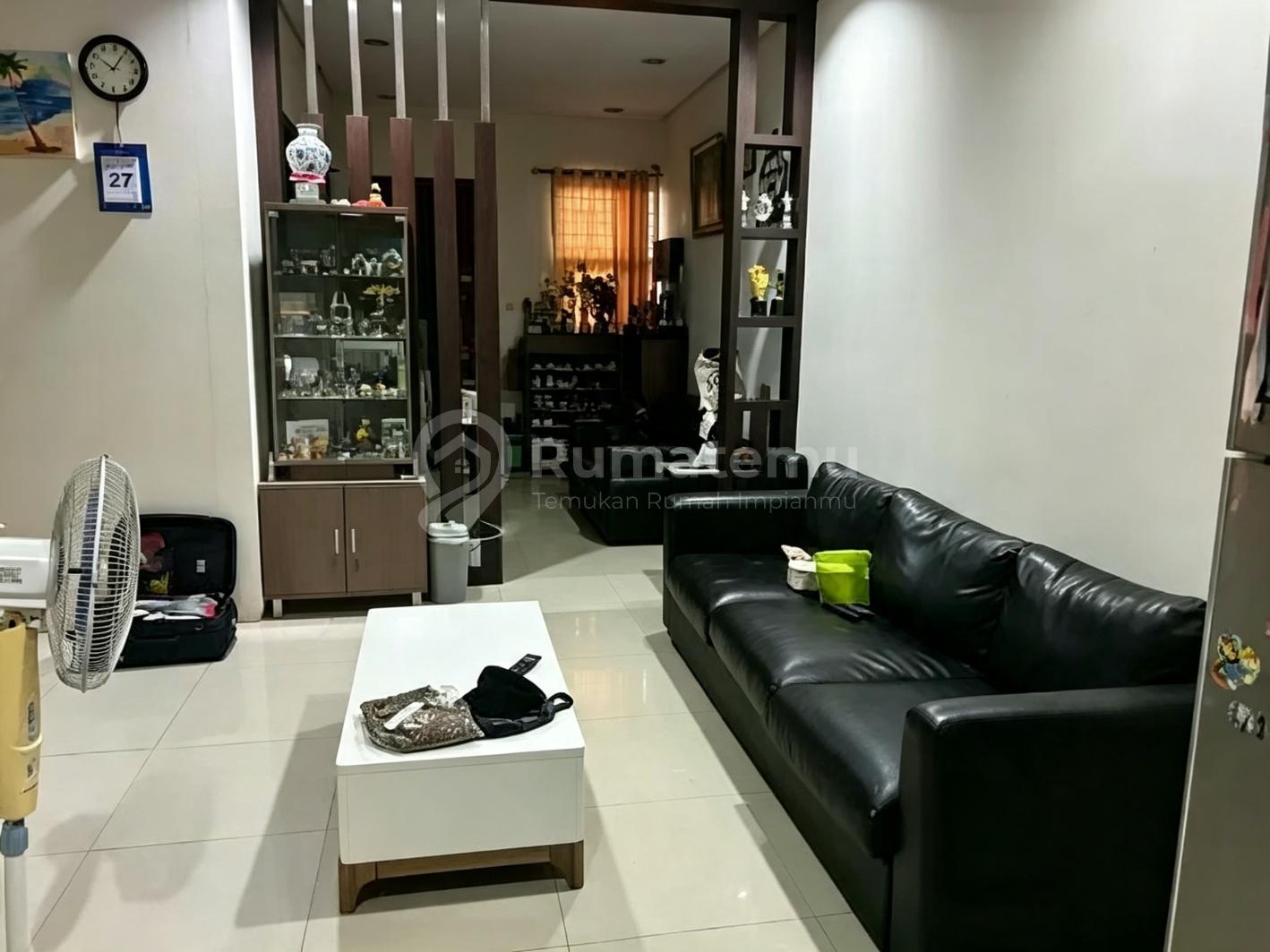 Jual Rumah Kelapa Nias Siap Huni 2.5 Lantai