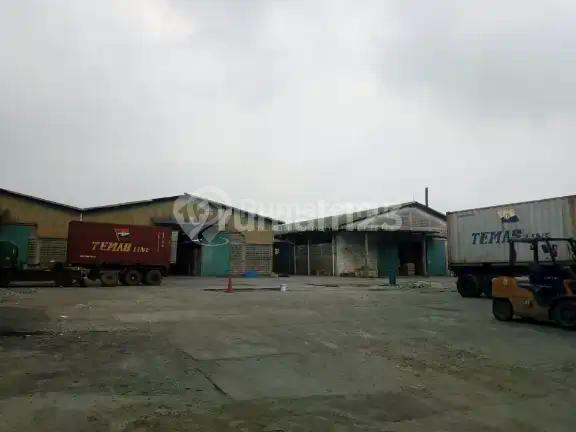 Di Sewakan Pabrik Di Kawasan Jatake 1.7 Ha Siap Huni
