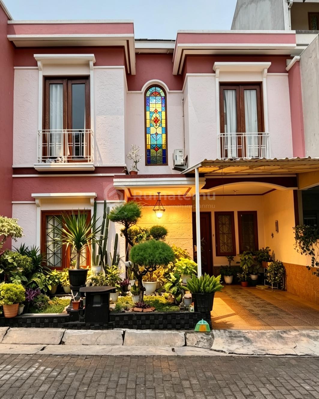 Rumah Dalam Komplek di Jatibening Baru Bekasi