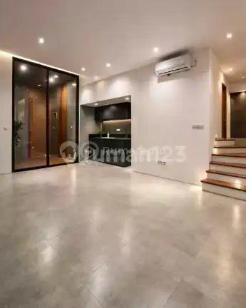 Dekat Pondok Indah,Dijual Rumah Siap Huni di Bintaro Sektor 1 Jakarta Selatan