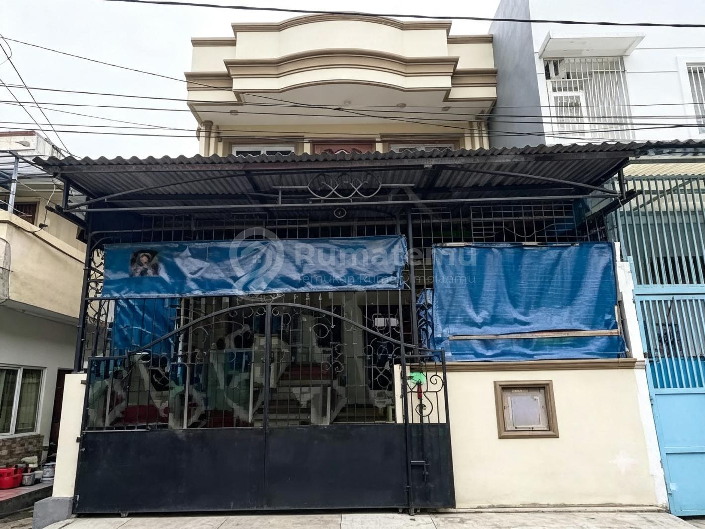 Dijual rumah dengan Akses 2 jalan mobil Hadap Timur lokasi strategis di Pejagalan, Penjaringan, Jakarta Utara
