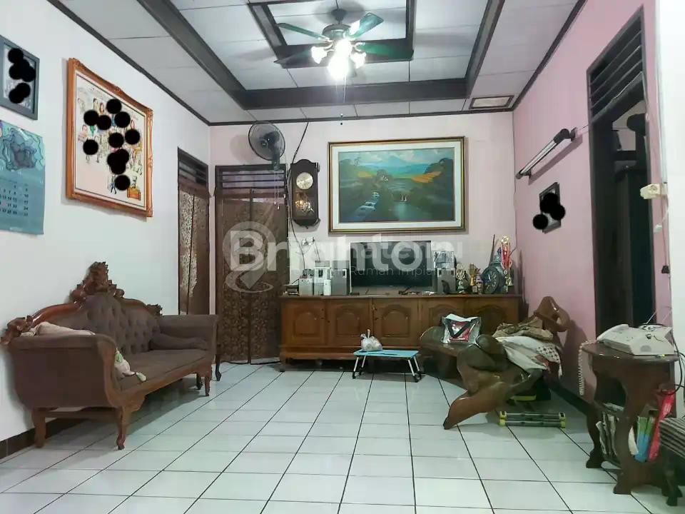 Jual JALAN MELATI KELAPA DUA WETAN CIRACAS