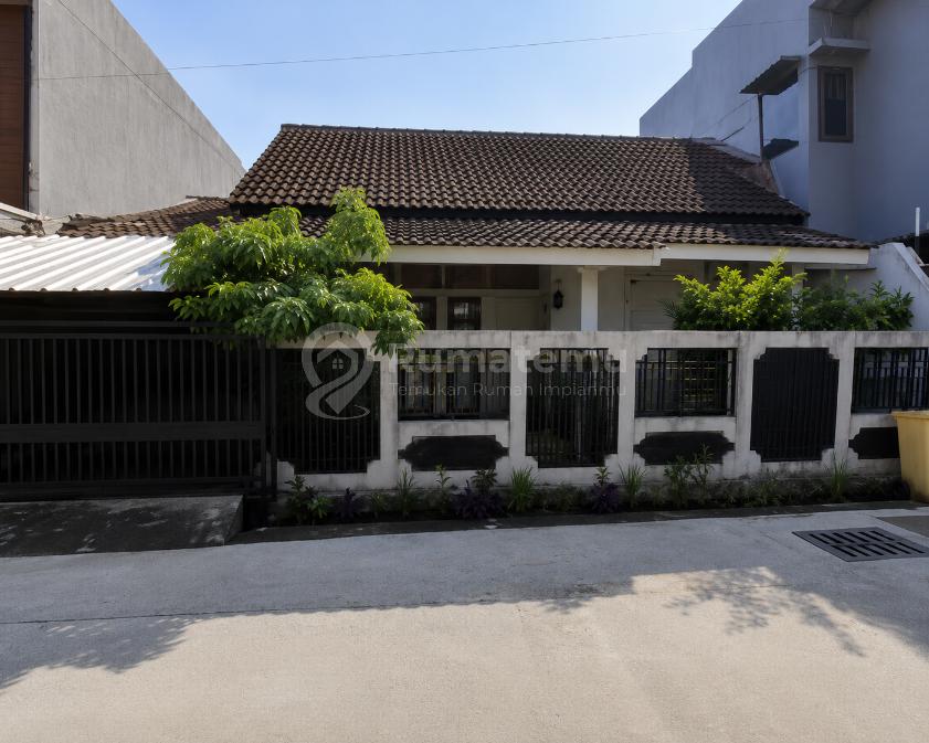 Dijual Rumah Luas di Ciater Permai Sepong