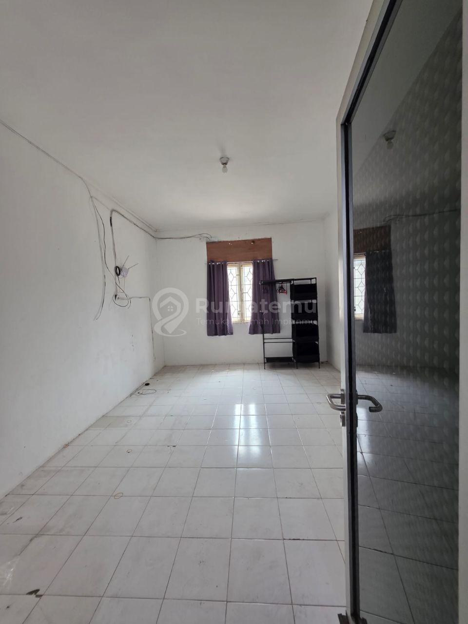 DIJUAL RUMAH PALING MURAH TAMAN PALEM LESTARI - JAKARTA BARAT