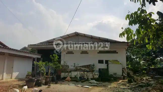 Gudang 1200 Meter Di Jelupang Serpong Utara Tangerang Selatan harga Rp. 7,5 miliar