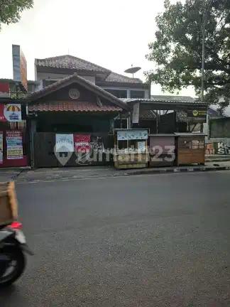 LEBIH UNTUNG DARI PADA BELI RUKO! RUMAH PINGGIR JALAN UTAMA KENCANALOKA BSD CITY TANGERANG SELATAN, COCOK UNTUK KANTOR, KOST AN, RESTO, KLINIK,DAN LAIN2 LUAS TANAH 202 M2 LUAS BANGUNAN 250 M2