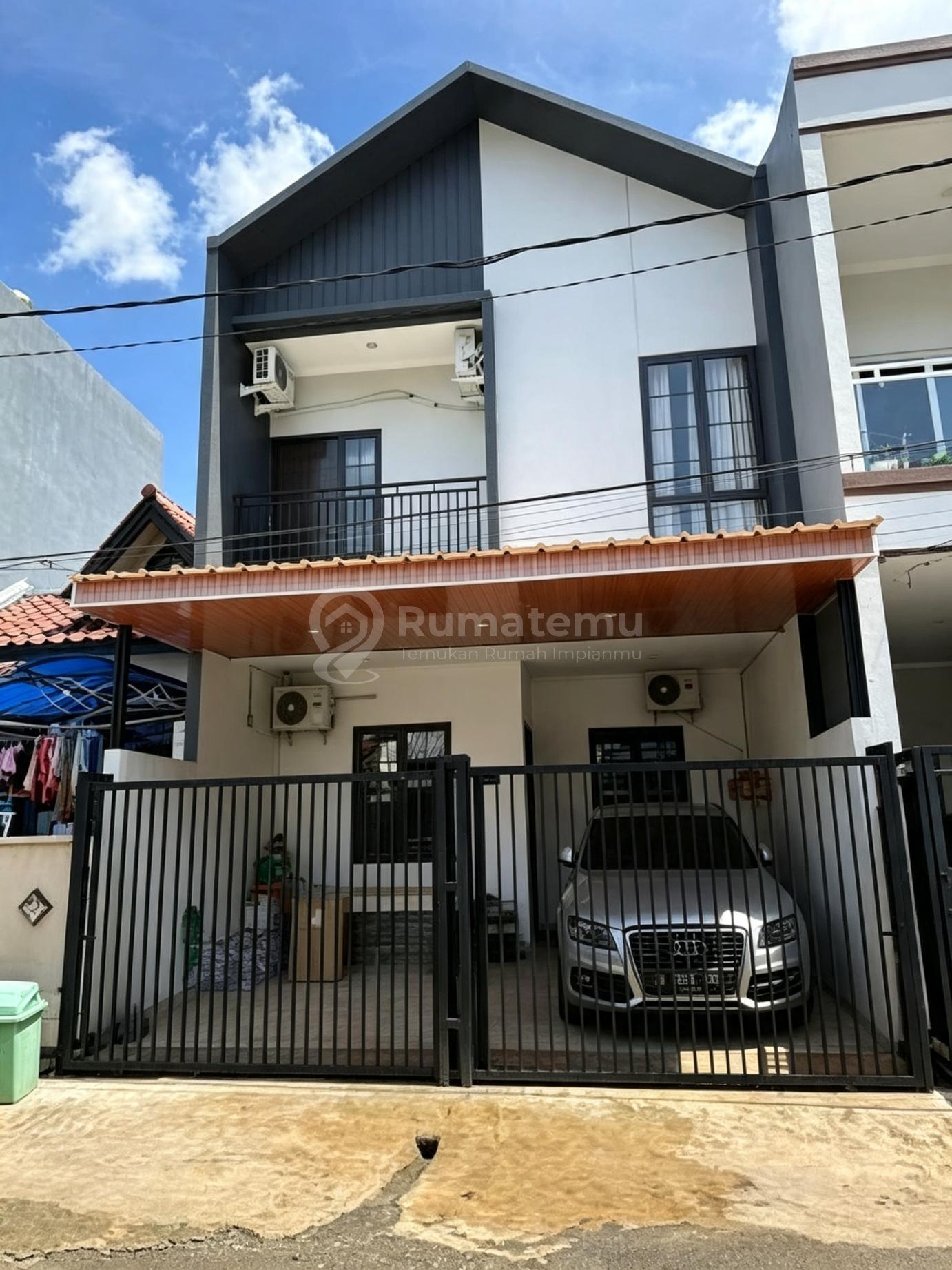 Dijual Rumah Bagus di Regensi Melati Mas, Tangerang Selatan