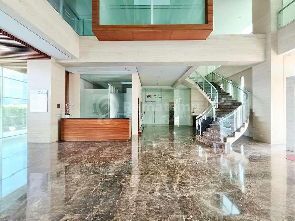 Dijual cepat gedung kantor di TB Simatupang Jaksel 